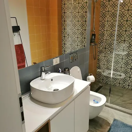 Velier Summer Mamaia